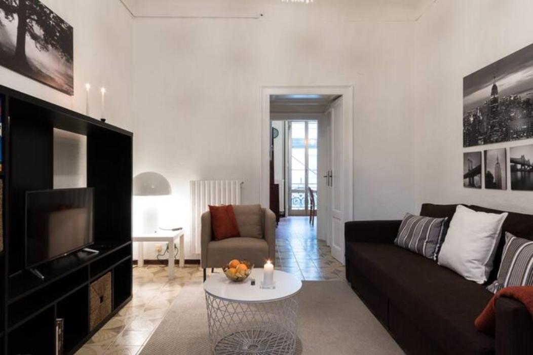 Stazione Centrale Vintage Apartment Milan Bagian luar foto